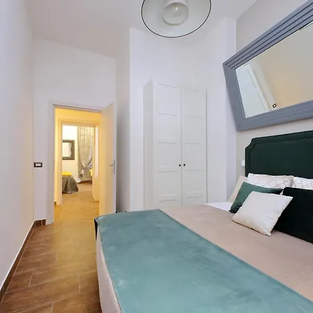 Elegant And New 3 Bedrooms Near S. Peter! Rome