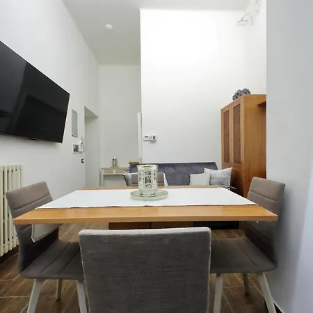 Elegant And New 3 Bedrooms Near S. Peter! * Rome