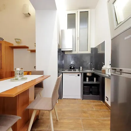 Elegant And New 3 Bedrooms Near S. Peter! Appartement Rome